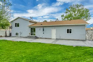 8960 S 1240 W, West Jordan, UT 84088 - Photo 33