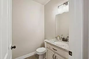 695 S 400 E, Hyrum, UT 84319 - Photo 19