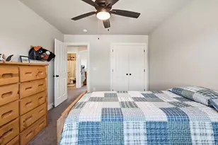 695 S 400 E, Hyrum, UT 84319 - Photo 27