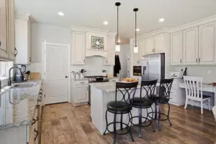 695 S 400 E, Hyrum, UT 84319 - Photo 15