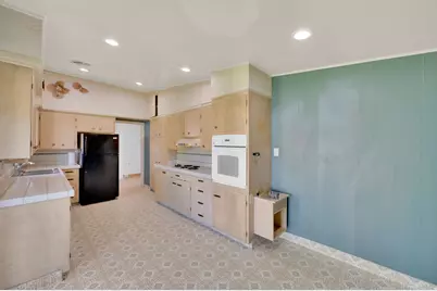 3558 S 50 W, Bountiful, UT 84010 - Photo 9