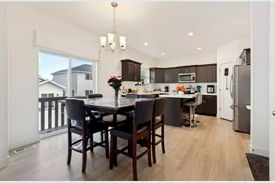 7224 N Silver Way, Eagle Mountain, UT 84005 - Photo 13