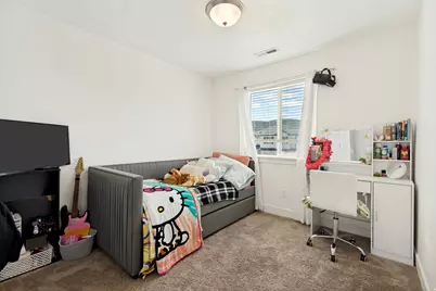 7224 N Silver Creek Way, Eagle Mountain, UT 84005 - Photo 19