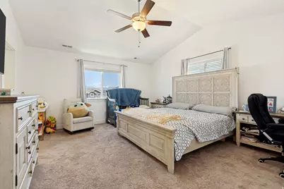 7224 N Silver Way, Eagle Mountain, UT 84005 - Photo 17