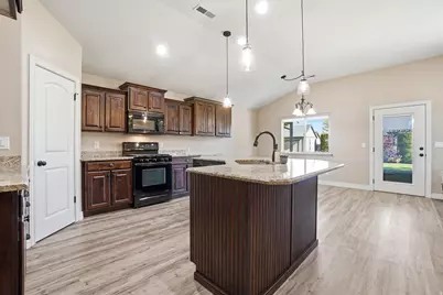 2766 W 2125 N, Plain City, UT 84404 - Photo 9