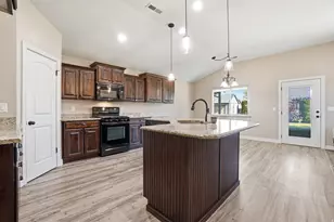 2766 W 2125 N, Plain City, UT 84404 - Photo 9