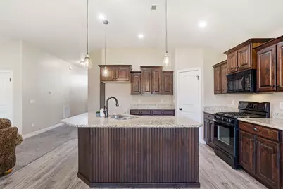 2766 W 2125 N, Plain City, UT 84404 - Photo 11