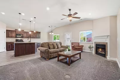 2766 W 2125 N, Plain City, UT 84404 - Photo 5