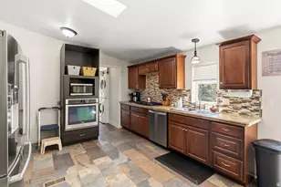327 N Lodge Rd, Central, UT 84722 - Photo 9