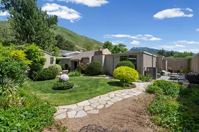 3579 E Avondale Dr, Cottonwood Heights, UT 84121 - Photo 45