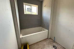 1636 N 320 E, Orem, UT 84057 - Photo 17