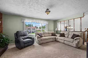 867 E 7905 S, Sandy, UT 84094 - Photo 5