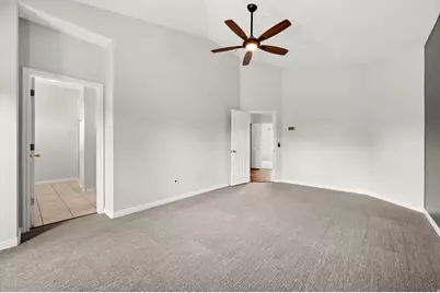 819 W Jordan Oaks Ct, Sandy, UT 84070 - Photo 21