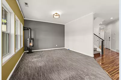 819 W Jordan Oaks Ct, Sandy, UT 84070 - Photo 17
