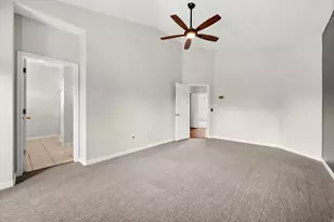 819 W Jordan Oaks Ct, Sandy, UT 84070 - Photo 13