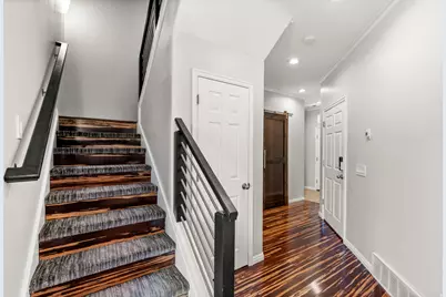 819 W Jordan Oaks Ct, Sandy, UT 84070 - Photo 23