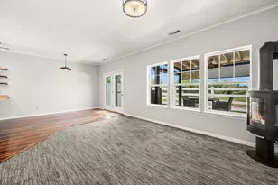 819 W Jordan Oaks Ct, Sandy, UT 84070 - Photo 31