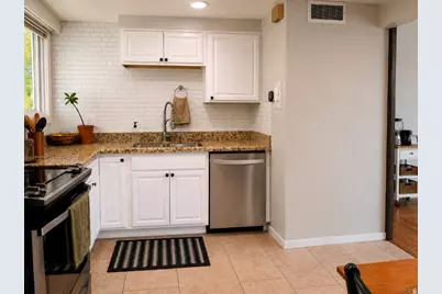 375 W 740 S, Bountiful, UT 84010 - Photo 5
