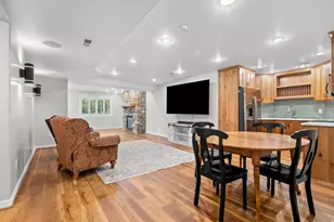 34 N Scenic Hills Cir E, North Salt Lake, UT 84054 - Photo 41