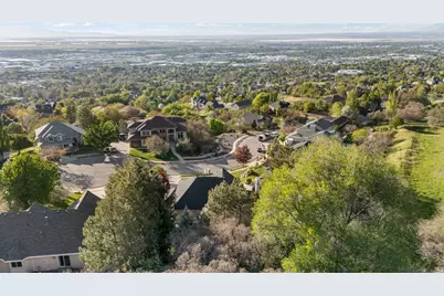 34 N Scenic Hills Cir E, North Salt Lake, UT 84054 - Photo 55