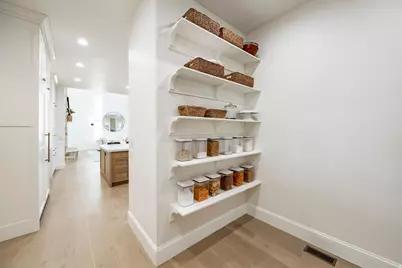 156 Hammersmith Cir, West Bountiful, UT 84087 - Photo 15