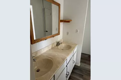 6088 S Hazelhurst Dr W, Taylorsville, UT 84129 - Photo 13