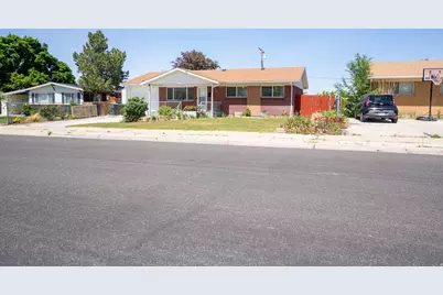 199 E 500 N, Tooele, UT 84074 - Photo 3