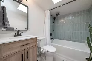 2457 E 2100 S, Salt Lake City, UT 84109 - Photo 9