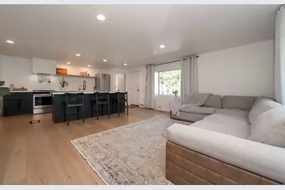 2457 E 2100 S, Salt Lake City, UT 84109 - Photo 5
