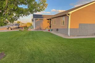 212 E 500 S, Blanding, UT 84511 - Photo 25