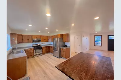 212 E 500 S, Blanding, UT 84511 - Photo 7
