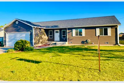 212 E 500 S, Blanding, UT 84511 - Photo 3