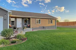 212 E 500 S, Blanding, UT 84511 - Photo 5