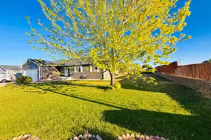 212 E 500 S, Blanding, UT 84511 - Photo 27