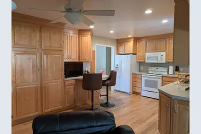 1411 E Millbrook Way, Bountiful, UT 84010 - Photo 11