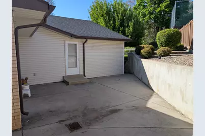 1411 E Millbrook Way, Bountiful, UT 84010 - Photo 5