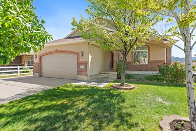 5763 S Stone Bluff Way W, Kearns, UT 84118 - Photo 7