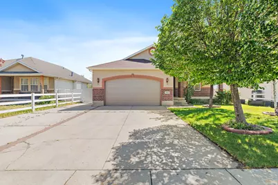 5763 S Stone Bluff Way W, Kearns, UT 84118 - Photo 5