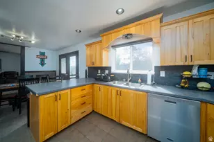 583 S 225 E, Providence, UT 84332 - Photo 9