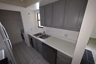 6852 S Countrywoods Cir E, Midvale, UT 84047 - Photo 17