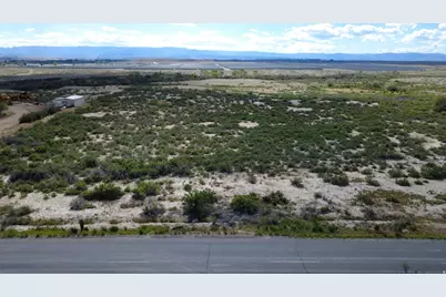 3768 N Coal Creek Rd, Wellington, UT 84542 - Photo 5