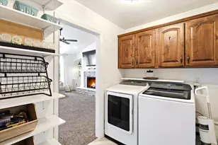 955 W 25 N, Clearfield, UT 84015 - Photo 21