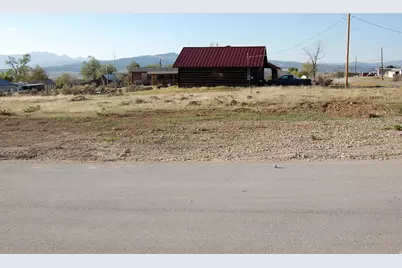 591 E 300 N #1, Spring City, UT 84662 - Photo 5