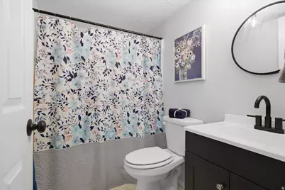 6669 W 4120 S, West Valley, UT 84128 - Photo 17