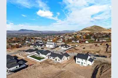 1130 E 245 N, Hyde Park, UT 84318 - Photo 51