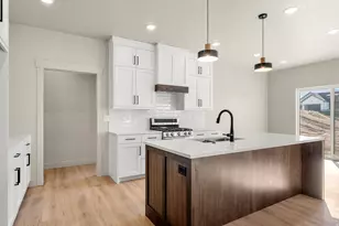 1130 E 245 N, Hyde Park, UT 84318 - Photo 15