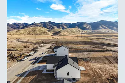 1130 E 245 N, Hyde Park, UT 84318 - Photo 45