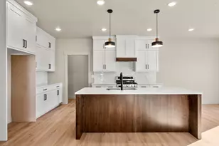1130 E 245 N, Hyde Park, UT 84318 - Photo 11