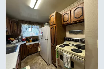 367 Hawthorne Dr, Layton, UT 84041 - Photo 9