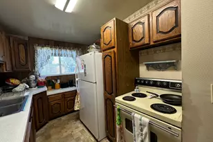 367 Hawthorne Dr, Layton, UT 84041 - Photo 9